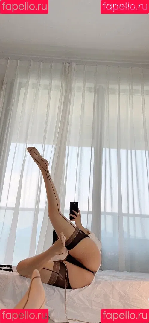 QiaoniuTT Onlyfans Photo Gallery 