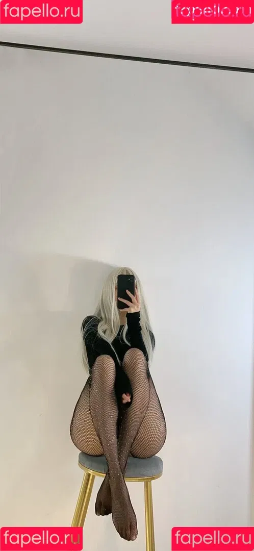QiaoniuTT Onlyfans Photo Gallery 