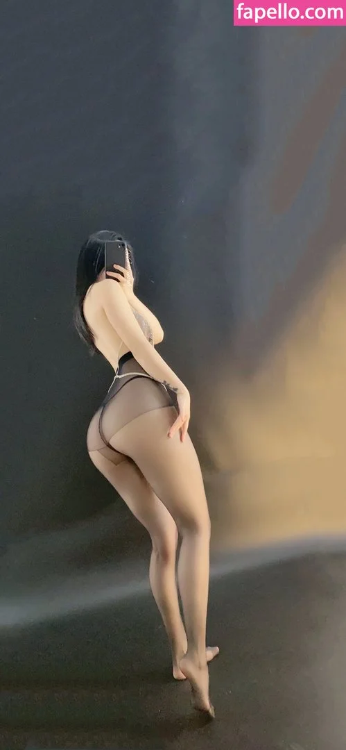 QiaoniuTT Onlyfans Photo Gallery 