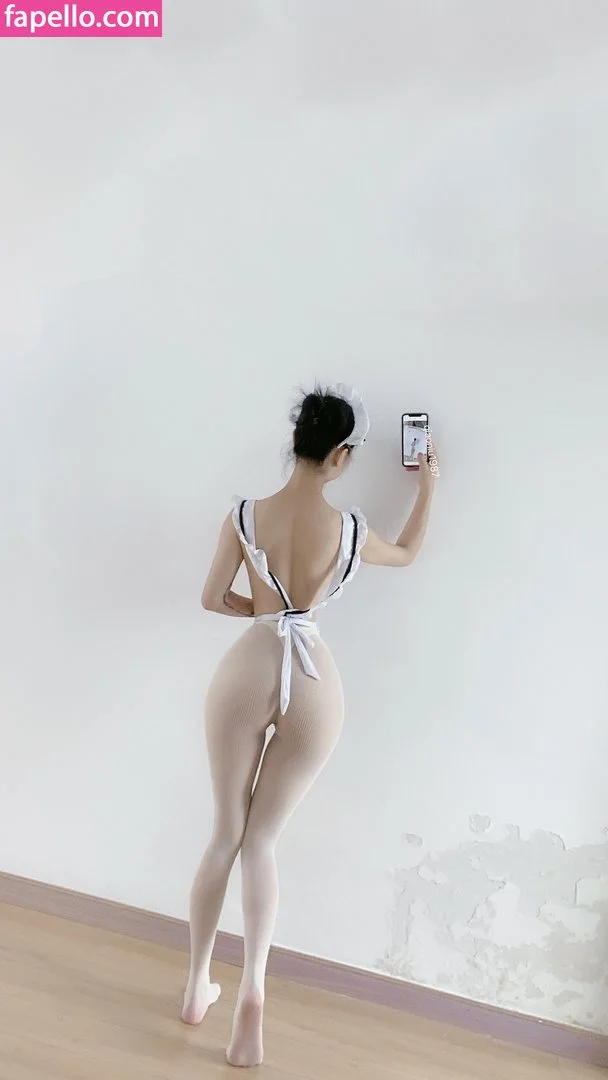 QiaoniuTT Onlyfans Photo Gallery 