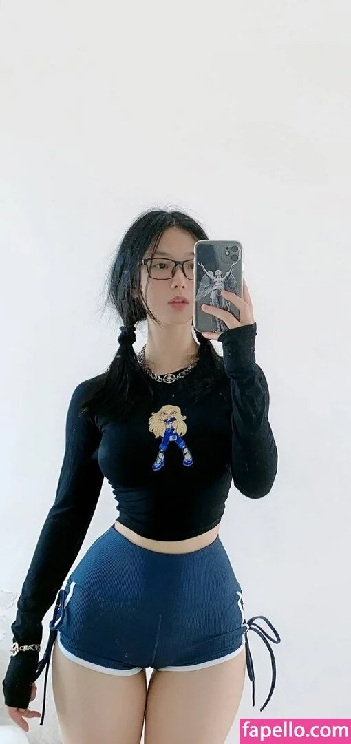 QiaoniuTT Onlyfans Photo Gallery 