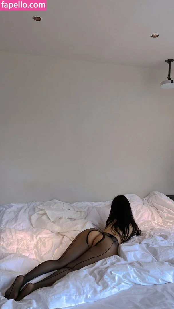 QiaoniuTT Onlyfans Photo Gallery 