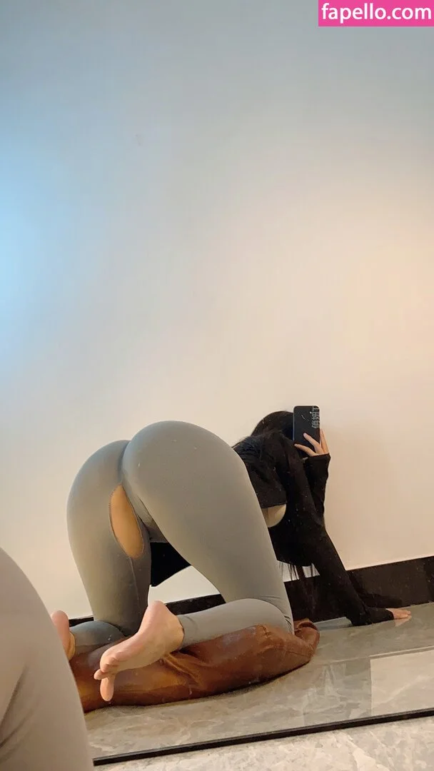 QiaoniuTT Onlyfans Photo Gallery 