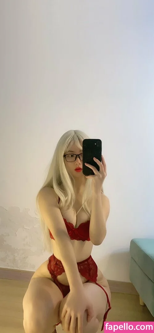 QiaoniuTT Onlyfans Photo Gallery 