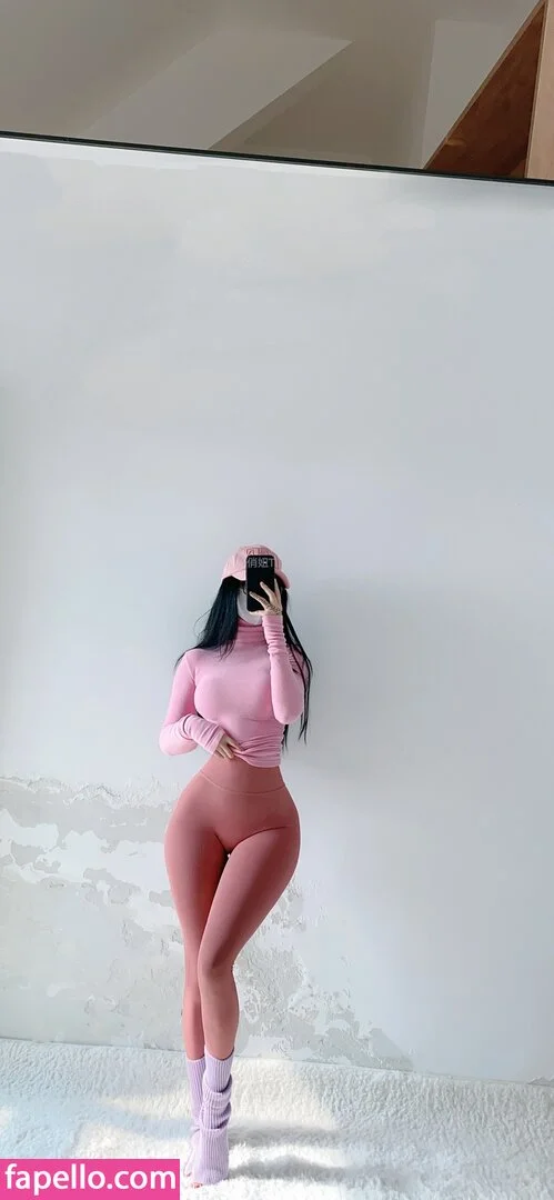 QiaoniuTT Onlyfans Photo Gallery 