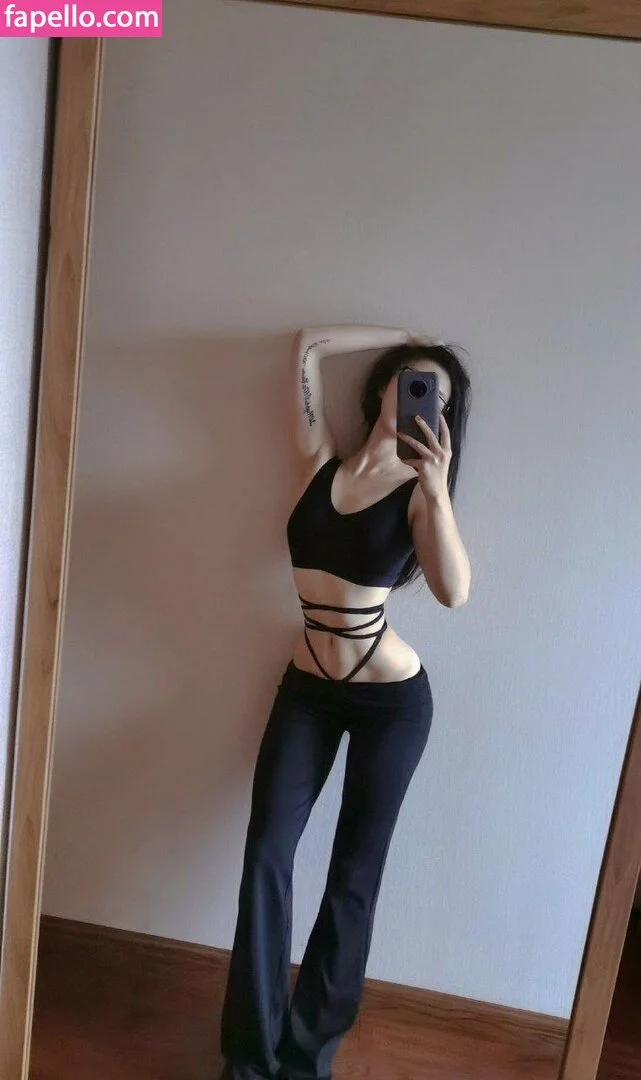 QiaoniuTT Onlyfans Photo Gallery 