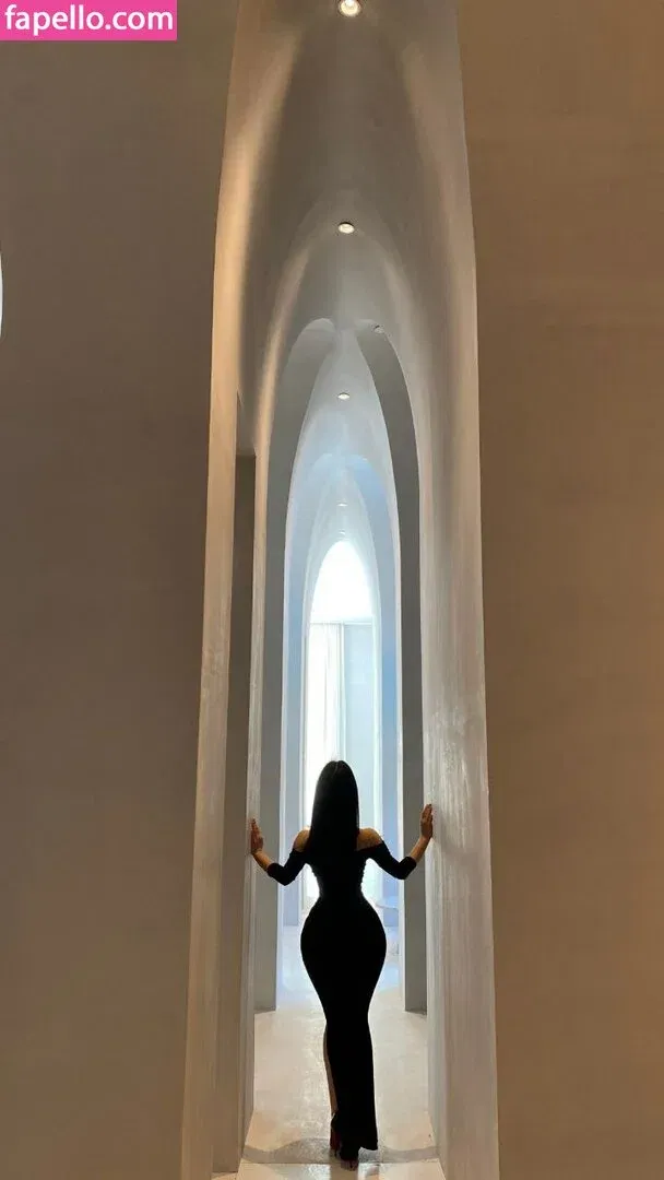 QiaoniuTT Onlyfans Photo Gallery 