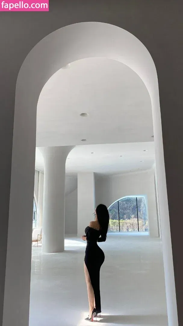 QiaoniuTT Onlyfans Photo Gallery 