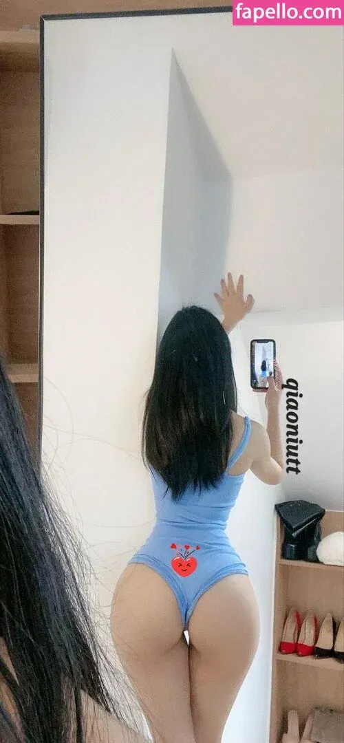 QiaoniuTT Onlyfans Photo Gallery 