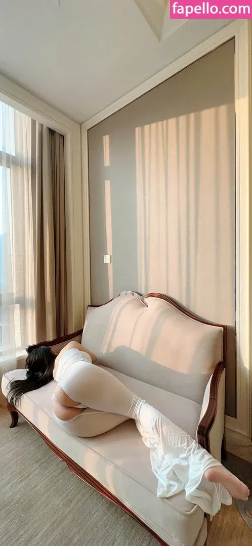 QiaoniuTT Onlyfans Photo Gallery 