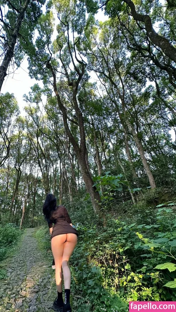 QiaoniuTT Onlyfans Photo Gallery 