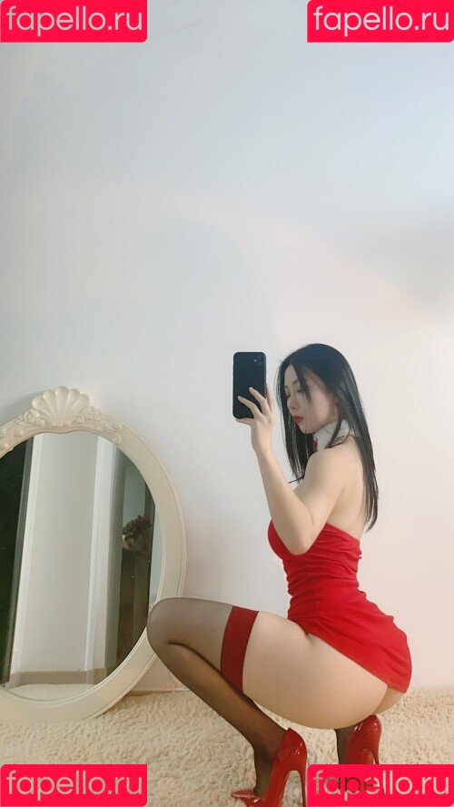 QiaoniuTT Onlyfans Photo Gallery 