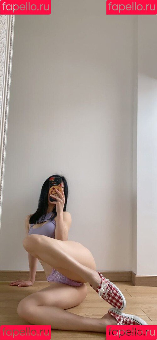 QiaoniuTT Onlyfans Photo Gallery 