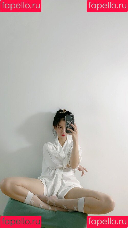 QiaoniuTT Onlyfans Photo Gallery 