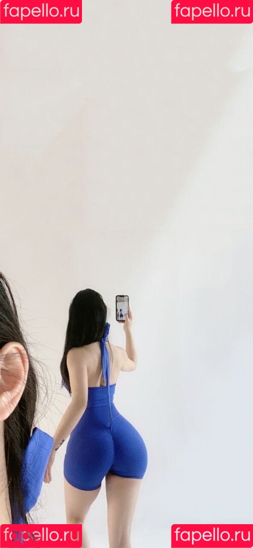 QiaoniuTT Onlyfans Photo Gallery 