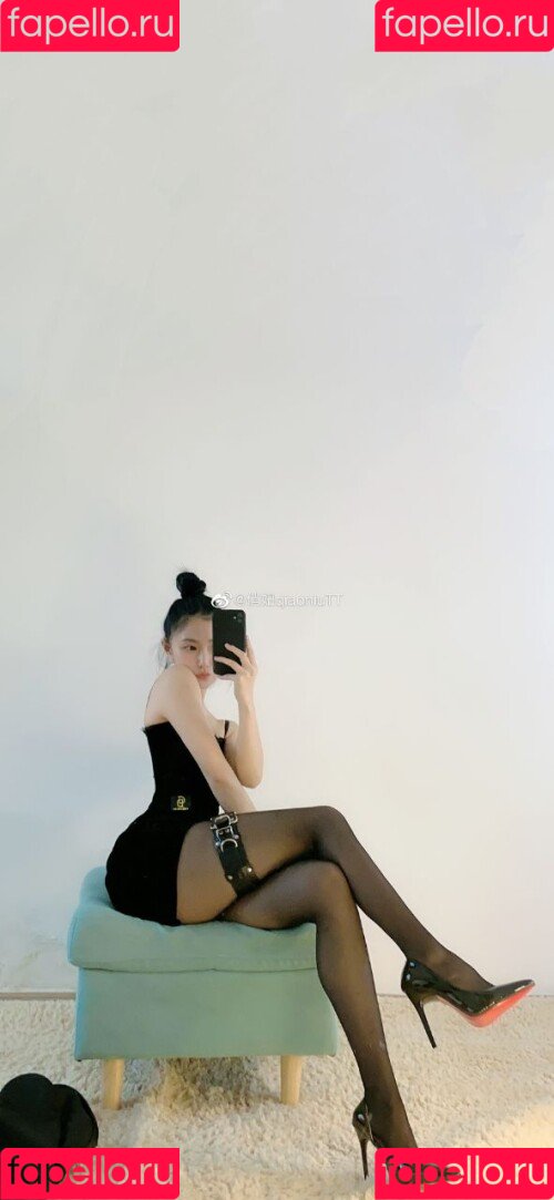 QiaoniuTT Onlyfans Photo Gallery 