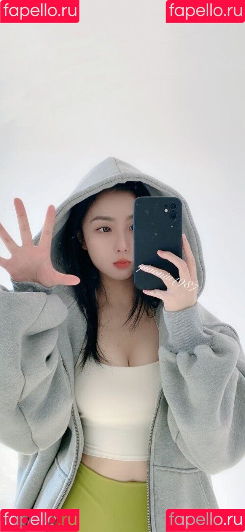 QiaoniuTT Onlyfans Photo Gallery 