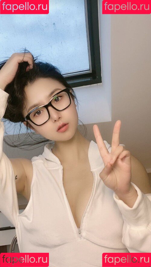 QiaoniuTT Onlyfans Photo Gallery 