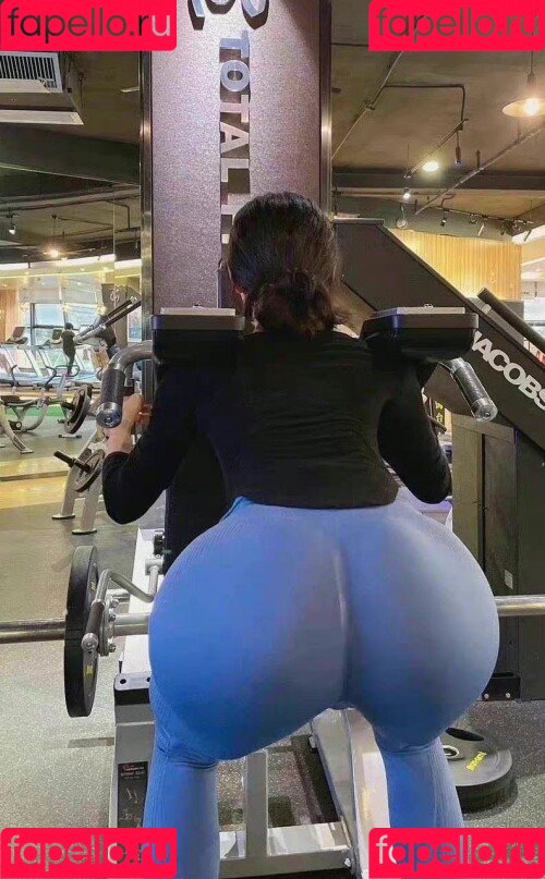 QiaoniuTT Onlyfans Photo Gallery 