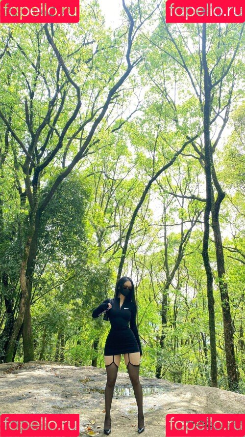 QiaoniuTT Onlyfans Photo Gallery 