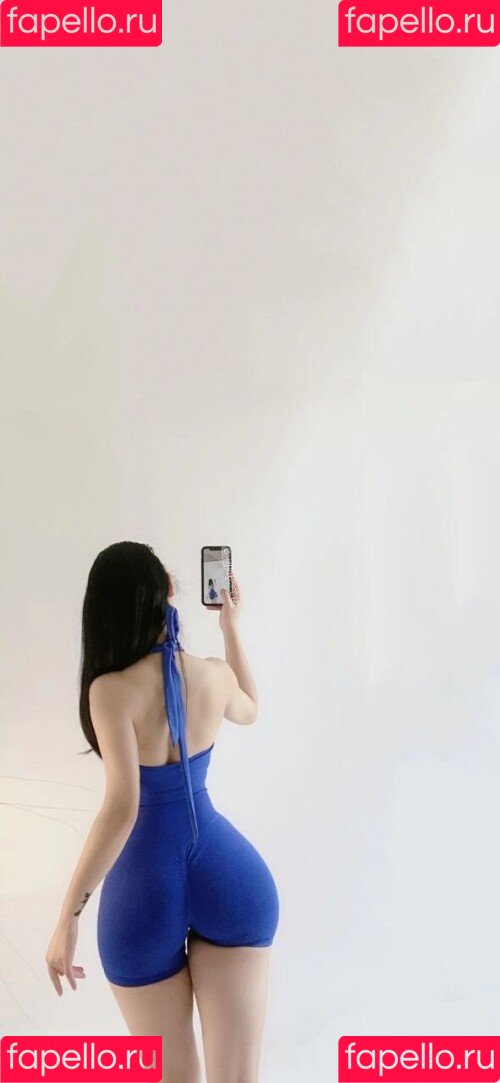 QiaoniuTT Onlyfans Photo Gallery 