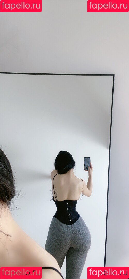 QiaoniuTT Onlyfans Photo Gallery 