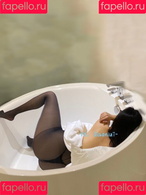 QiaoniuTT Onlyfans Photo Gallery 