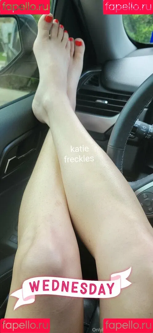 katiefreckles1 Onlyfans Photo Gallery 