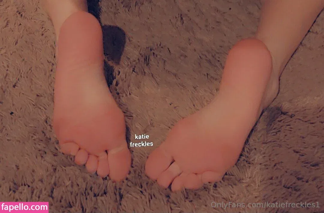 katiefreckles1 Onlyfans Photo Gallery 