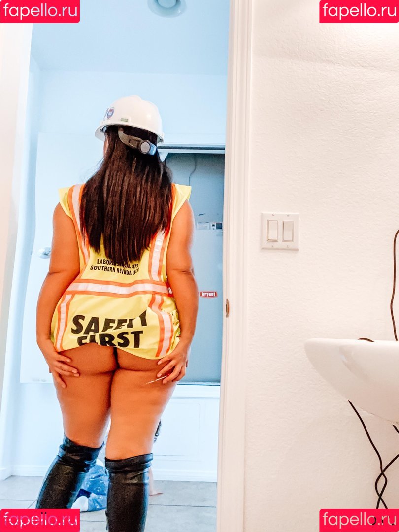 mrzmoco Onlyfans Photo Gallery 