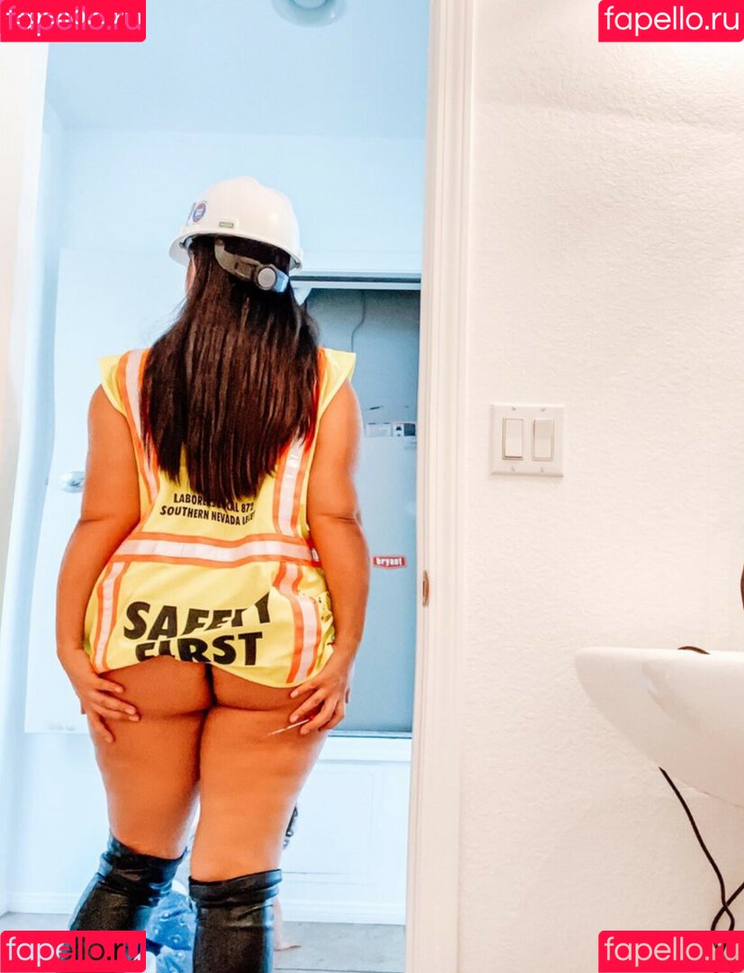 mrzmoco Onlyfans Photo Gallery 