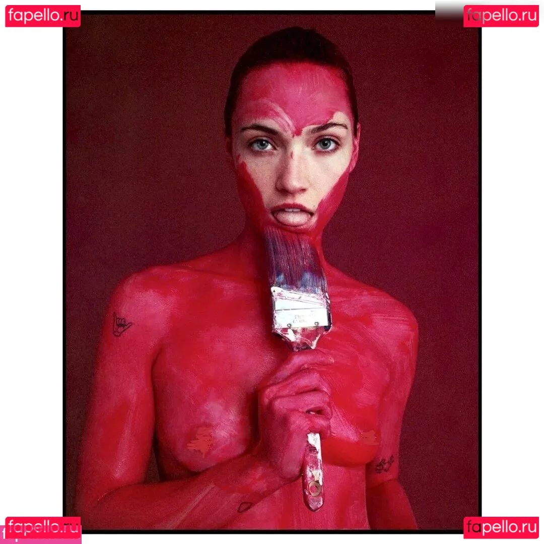 Violett Beane Onlyfans Photo Gallery 