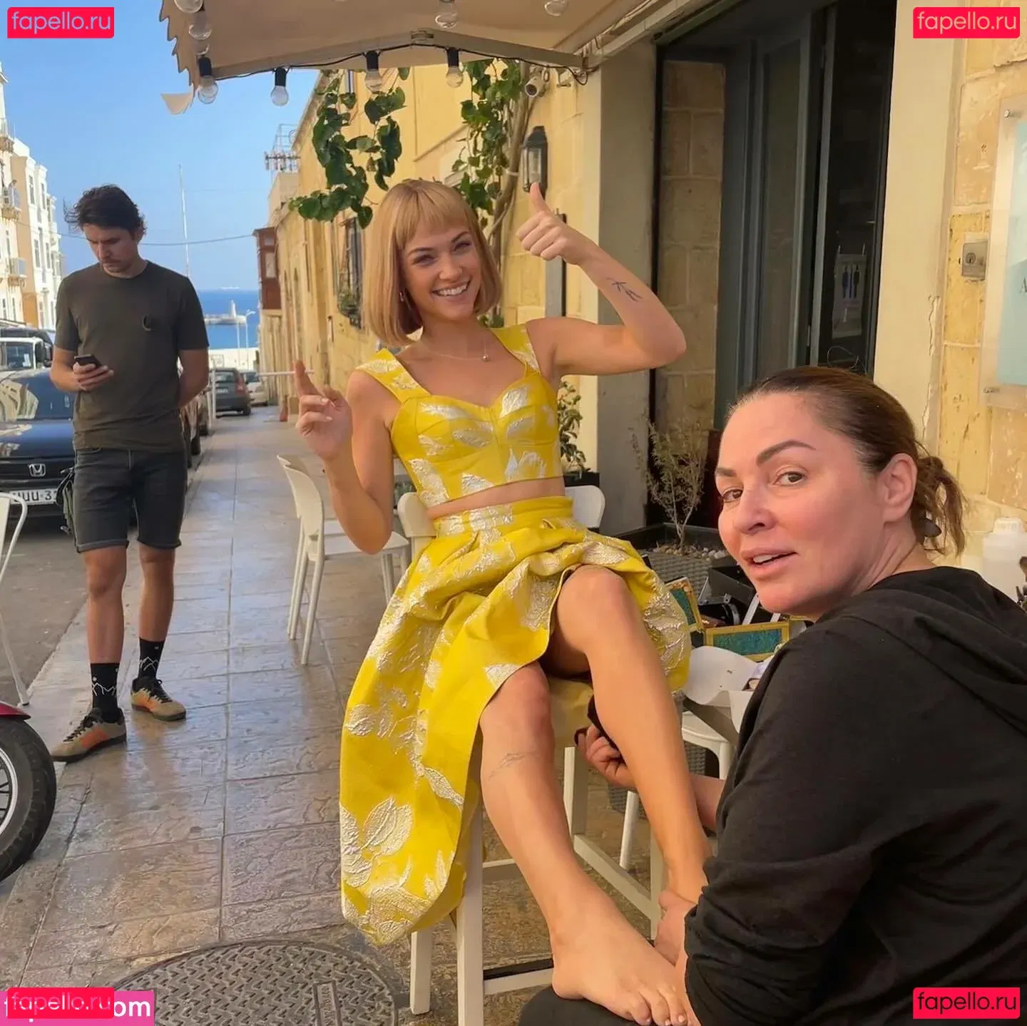 Violett Beane Onlyfans Photo Gallery 