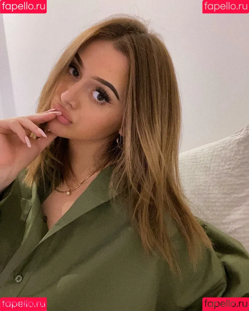Eleanor Evans Onlyfans Photo Gallery 