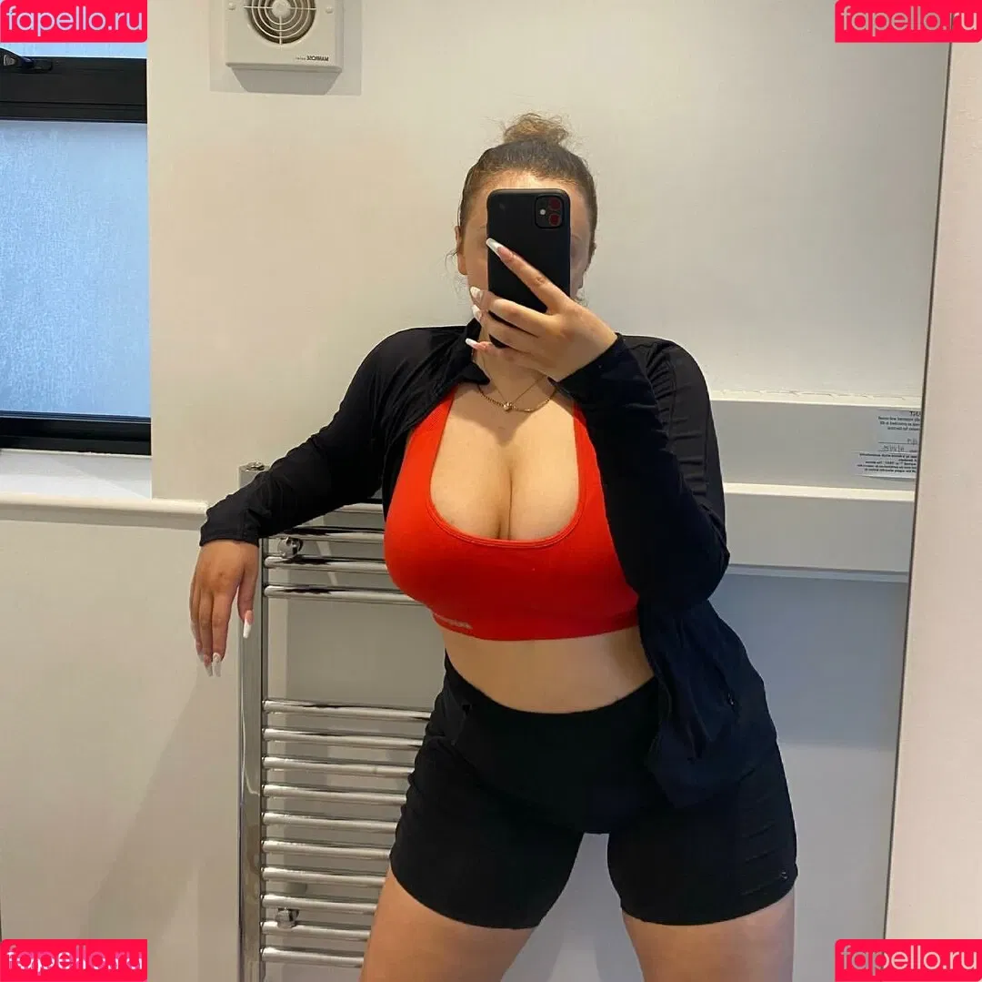 Eleanor Evans Onlyfans Photo Gallery 