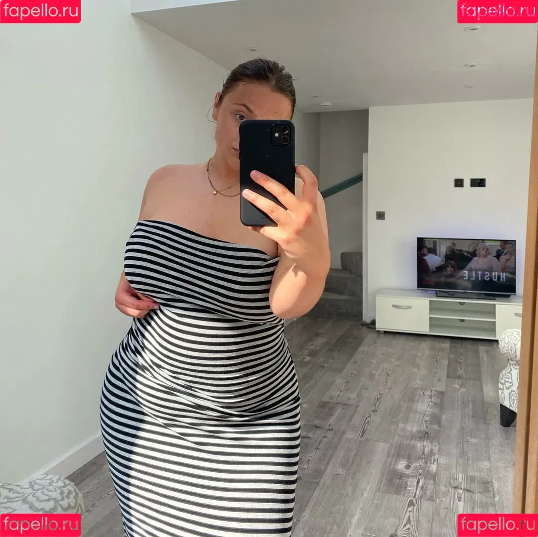 Eleanor Evans Onlyfans Photo Gallery 