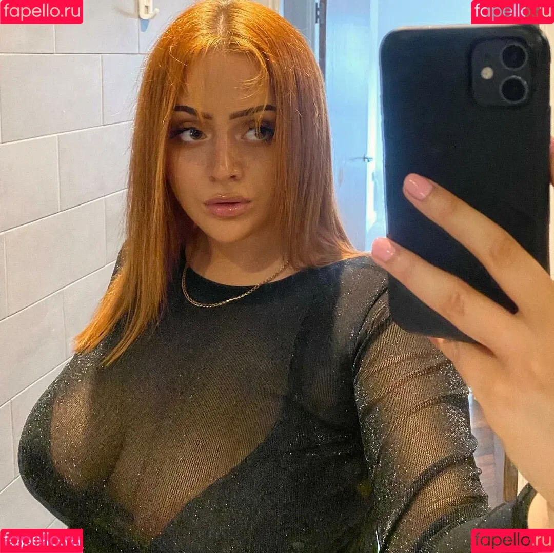 Eleanor Evans Onlyfans Photo Gallery 