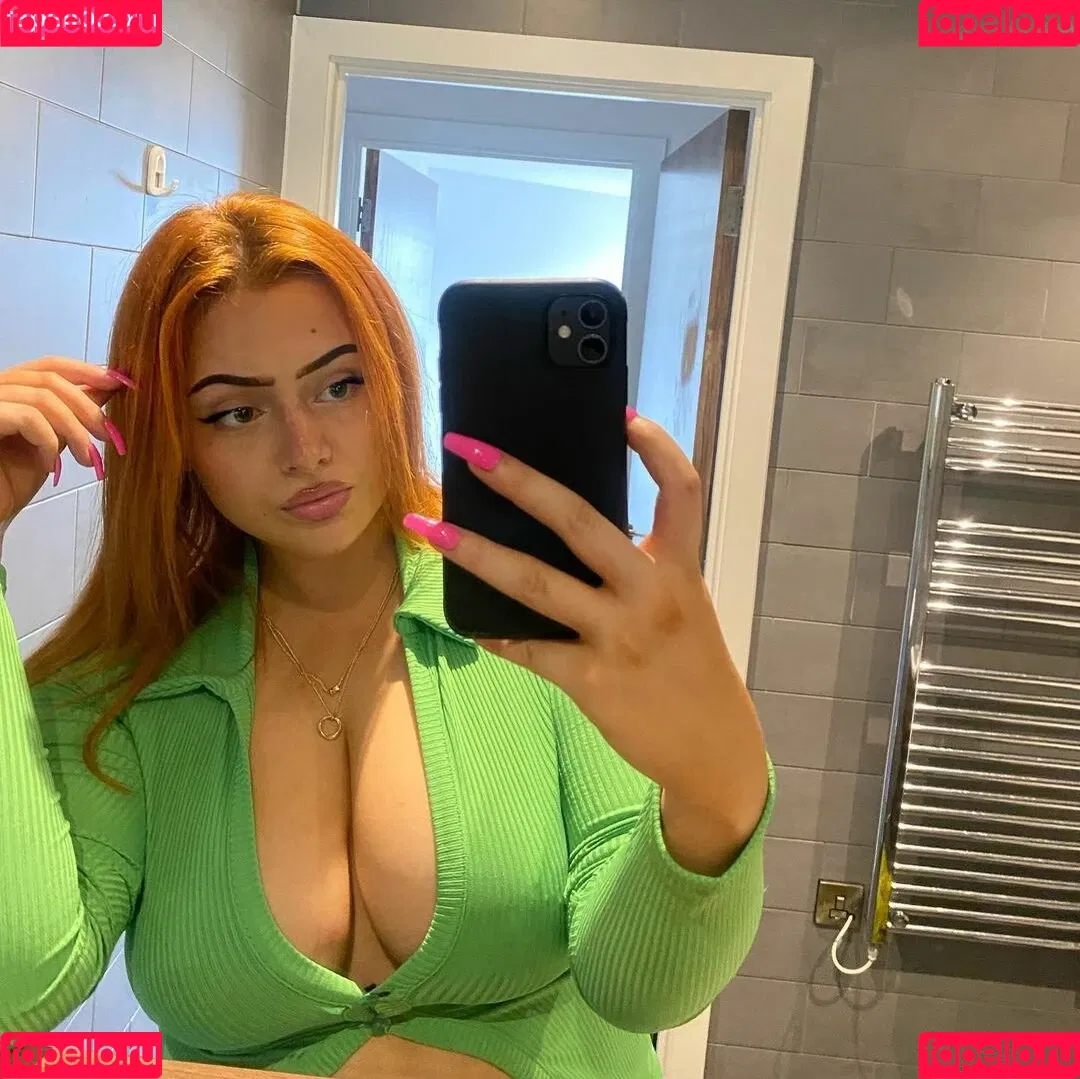 Eleanor Evans Onlyfans Photo Gallery 