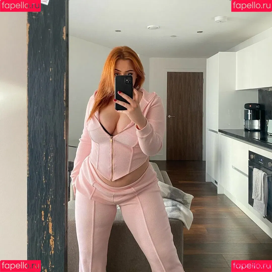 Eleanor Evans Onlyfans Photo Gallery 