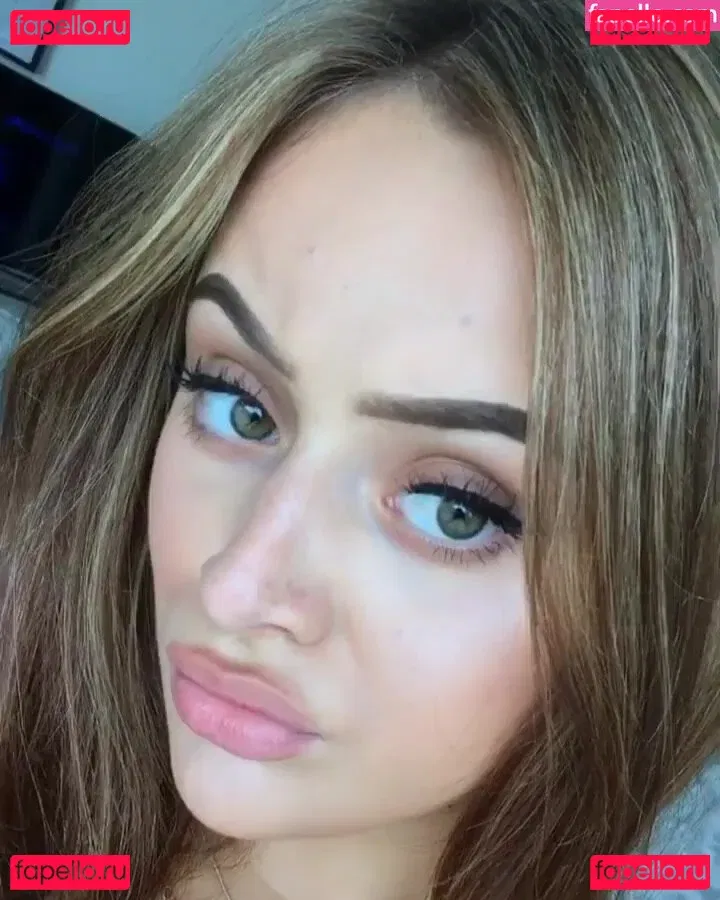 Eleanor Evans Onlyfans Photo Gallery 