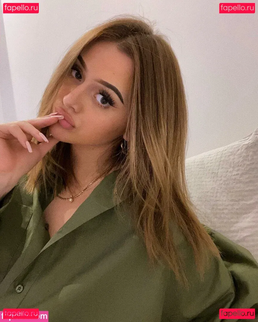 Eleanor Evans Onlyfans Photo Gallery 