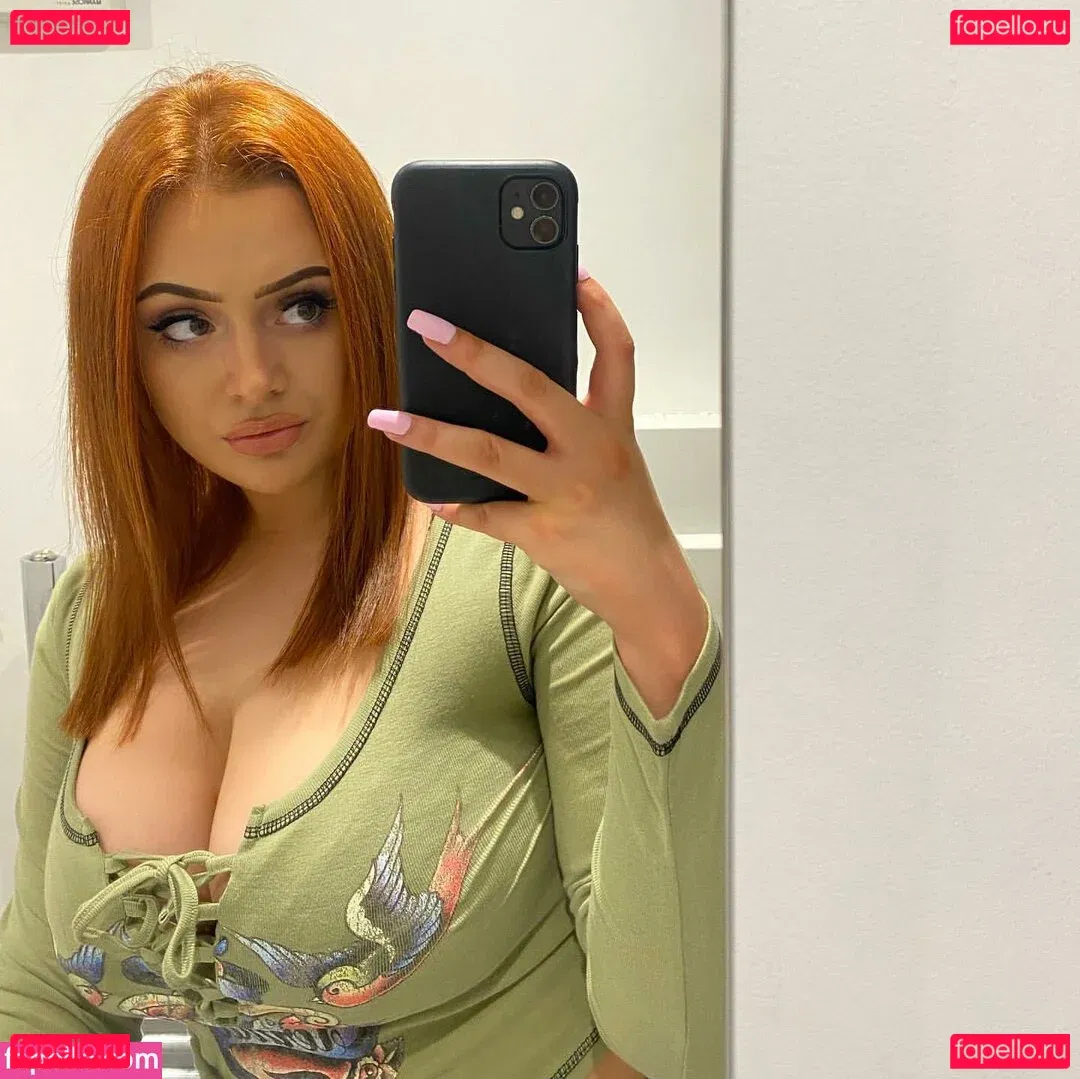 Eleanor Evans Onlyfans Photo Gallery 