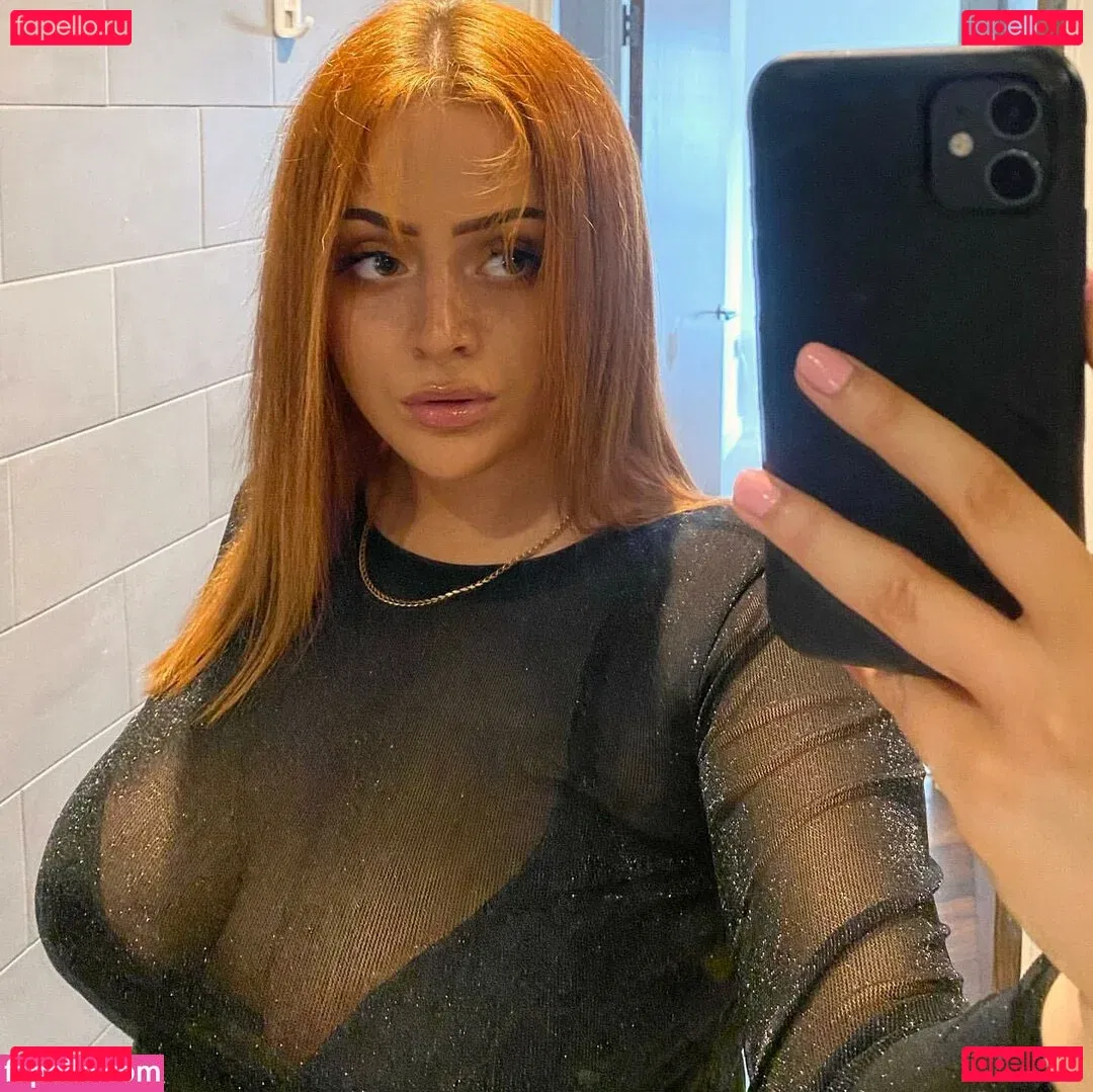 Eleanor Evans Onlyfans Photo Gallery 