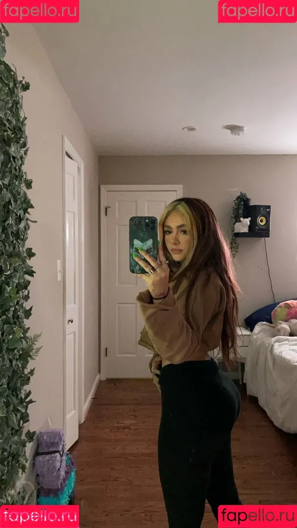 Demisux Onlyfans Photo Gallery 