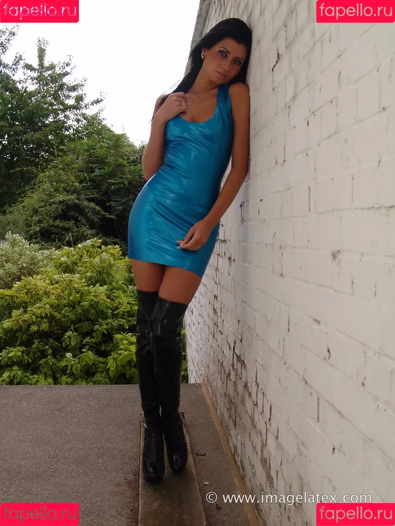 Lillyroma1982 Onlyfans Photo Gallery 