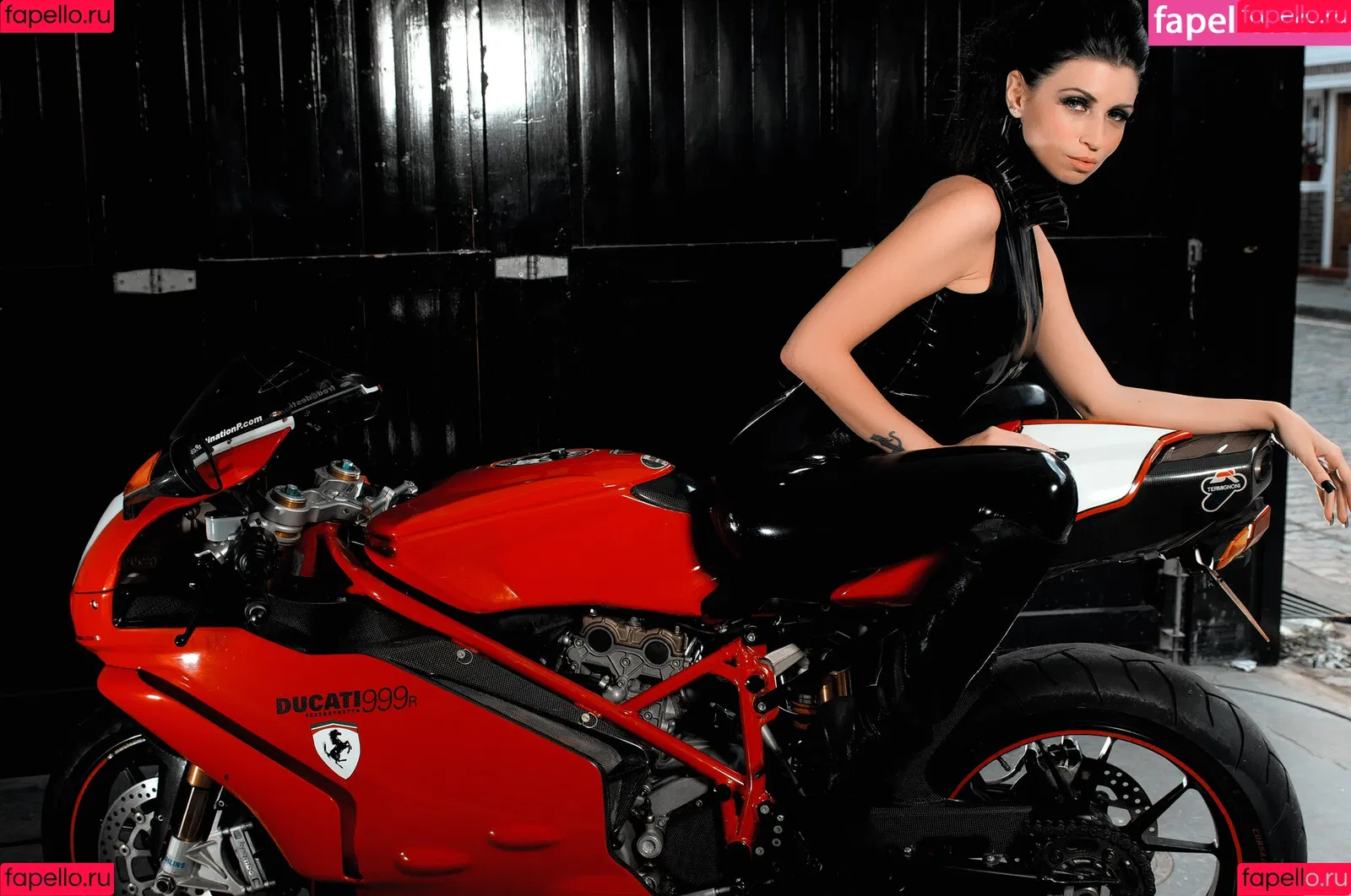 Lillyroma1982 Onlyfans Photo Gallery 