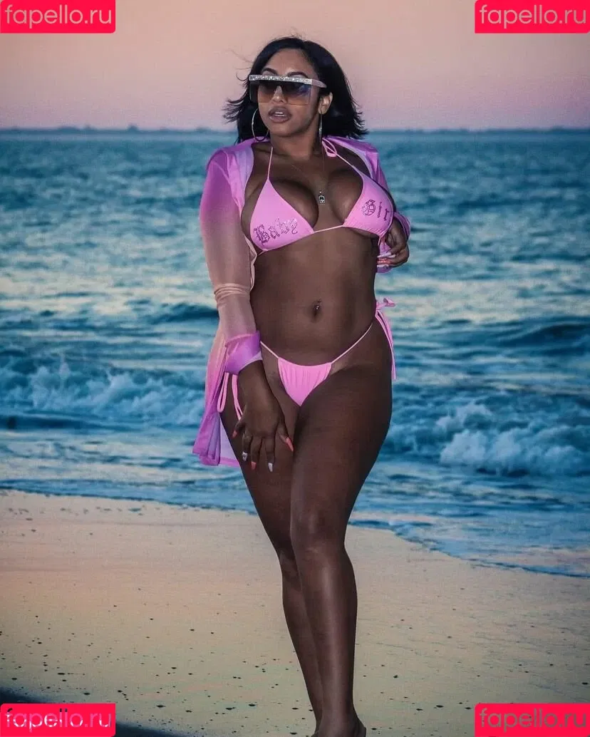 cristina.celii Onlyfans Photo Gallery 