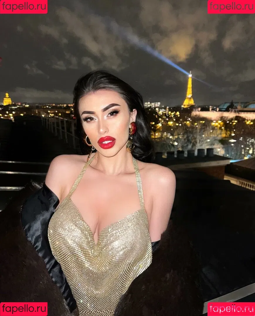 Lucrezia De Lellis Onlyfans Photo Gallery 