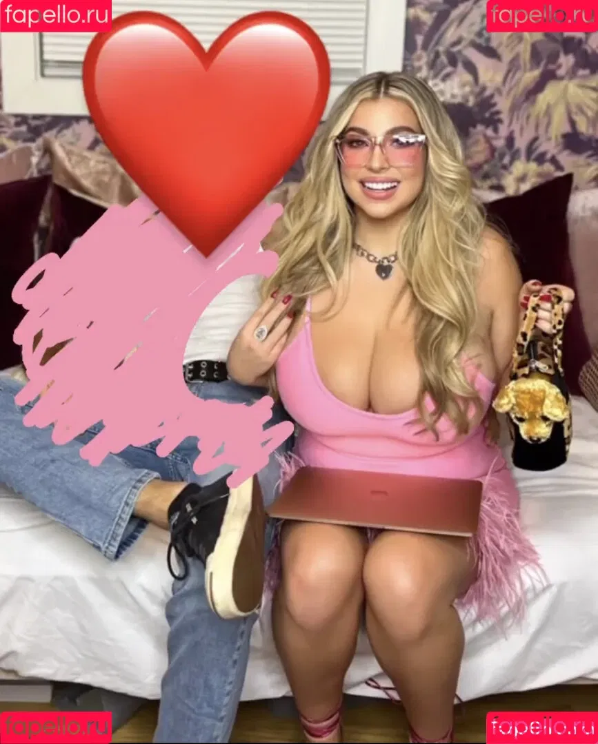 Alex Gervasi Onlyfans Photo Gallery 