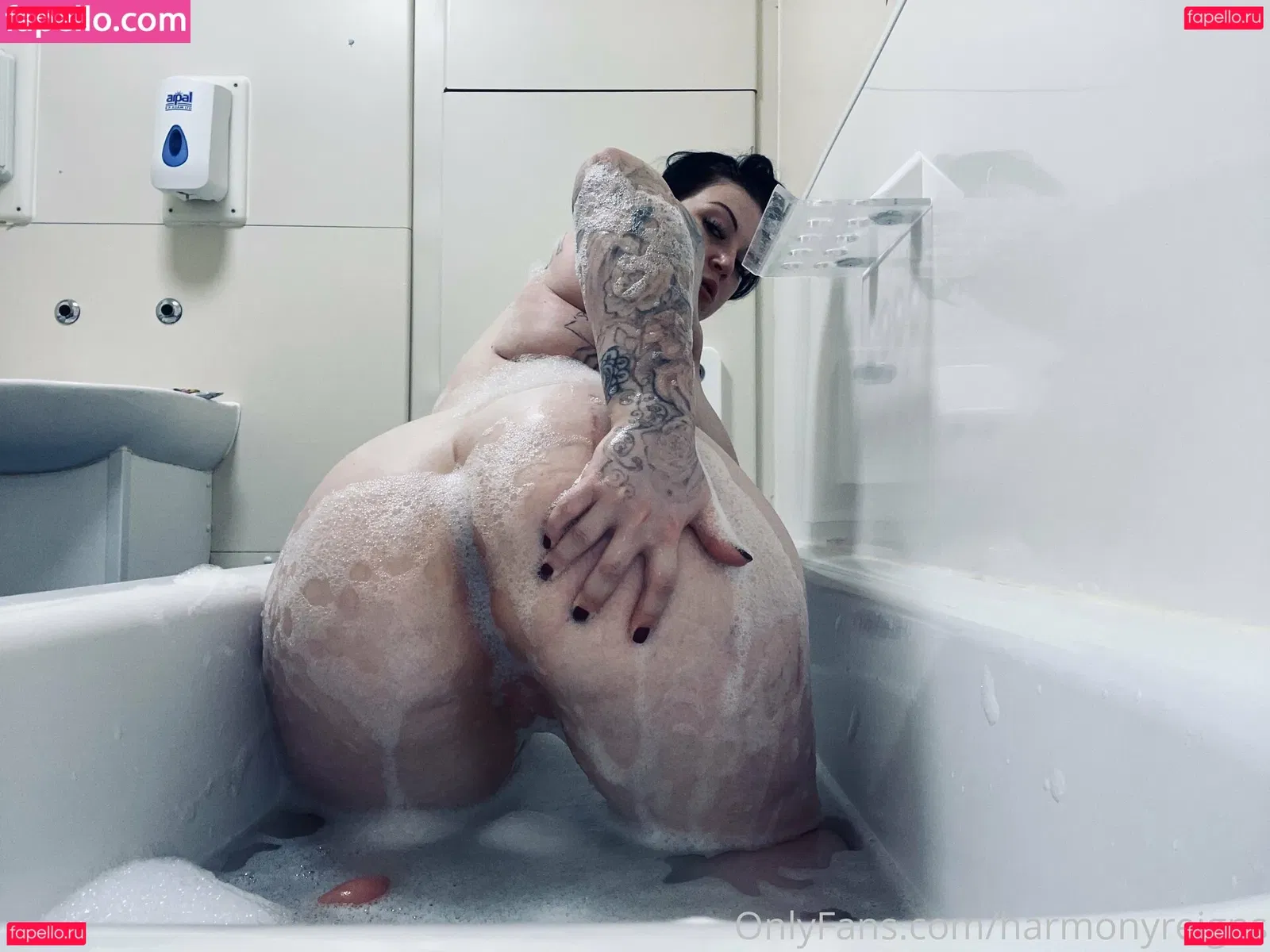 harmonyreigns Onlyfans Photo Gallery 